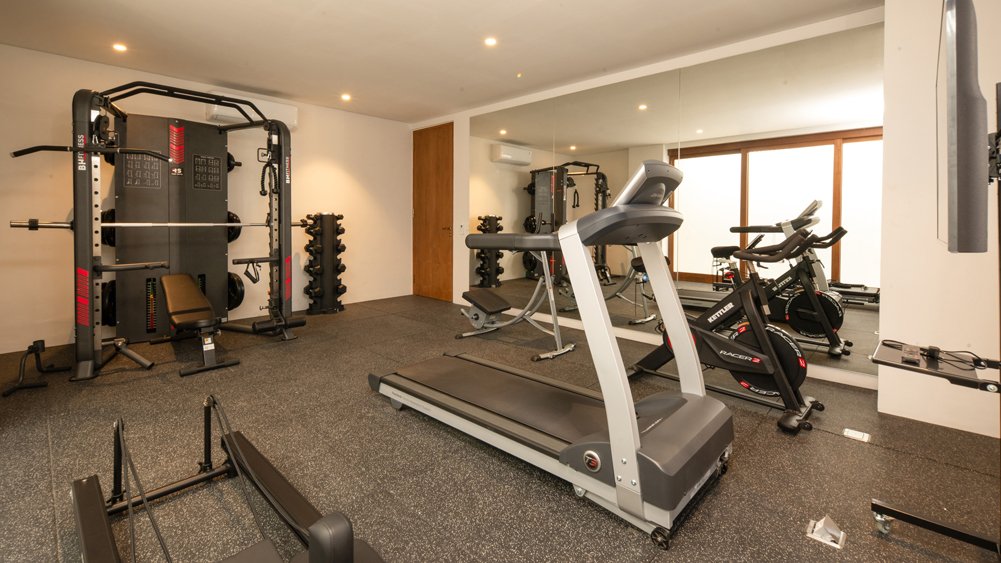 Elite Havens - The Atma Bali - Well-equipped private gym